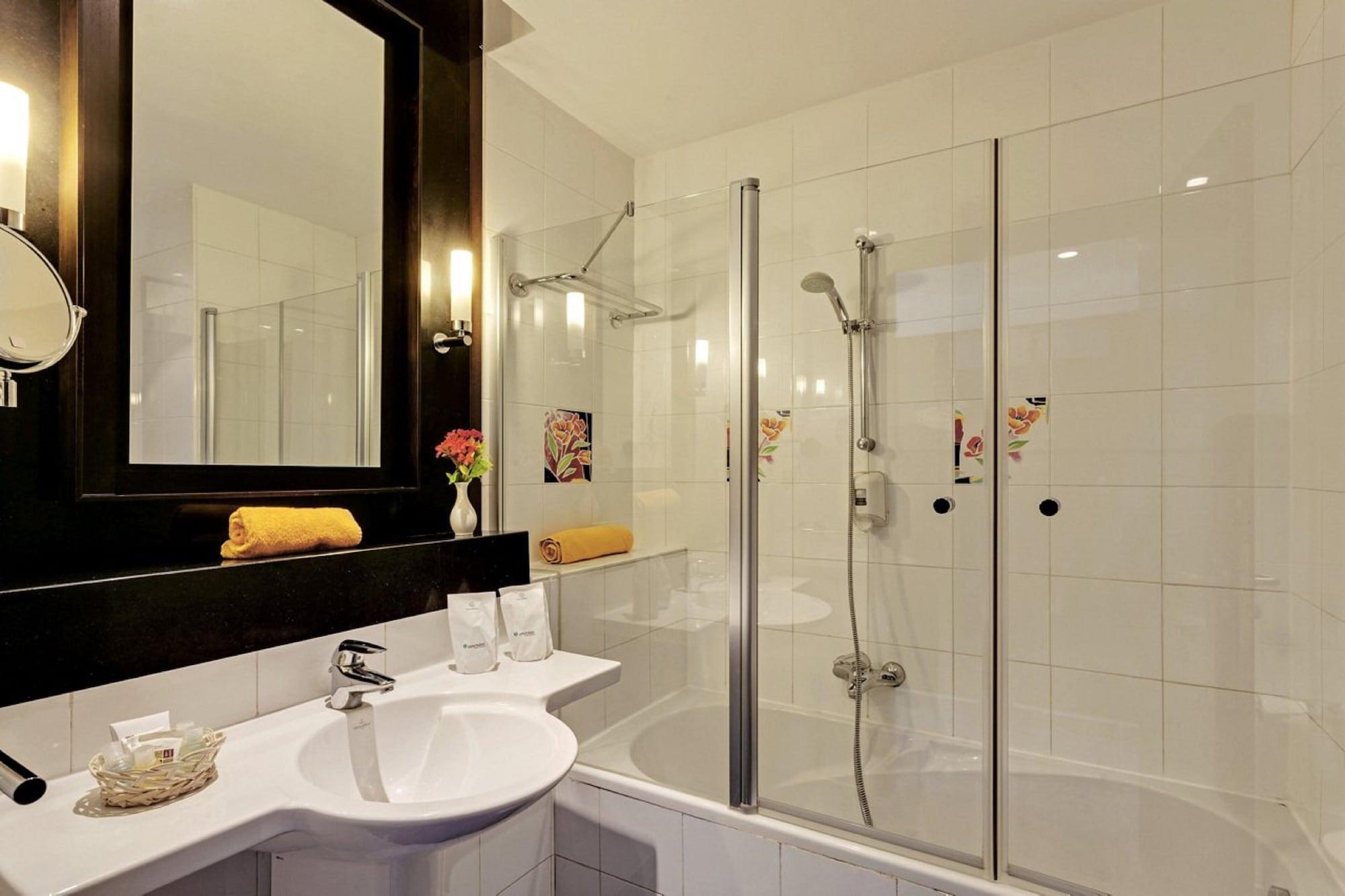 Hotel Sentido Phenicia 4*